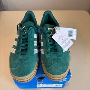 Adidas  women’s Sneakers Collegiate Green and Gum with White Stripes